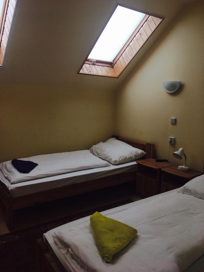 Kek Laguna Panzio Dombrád Exterior foto